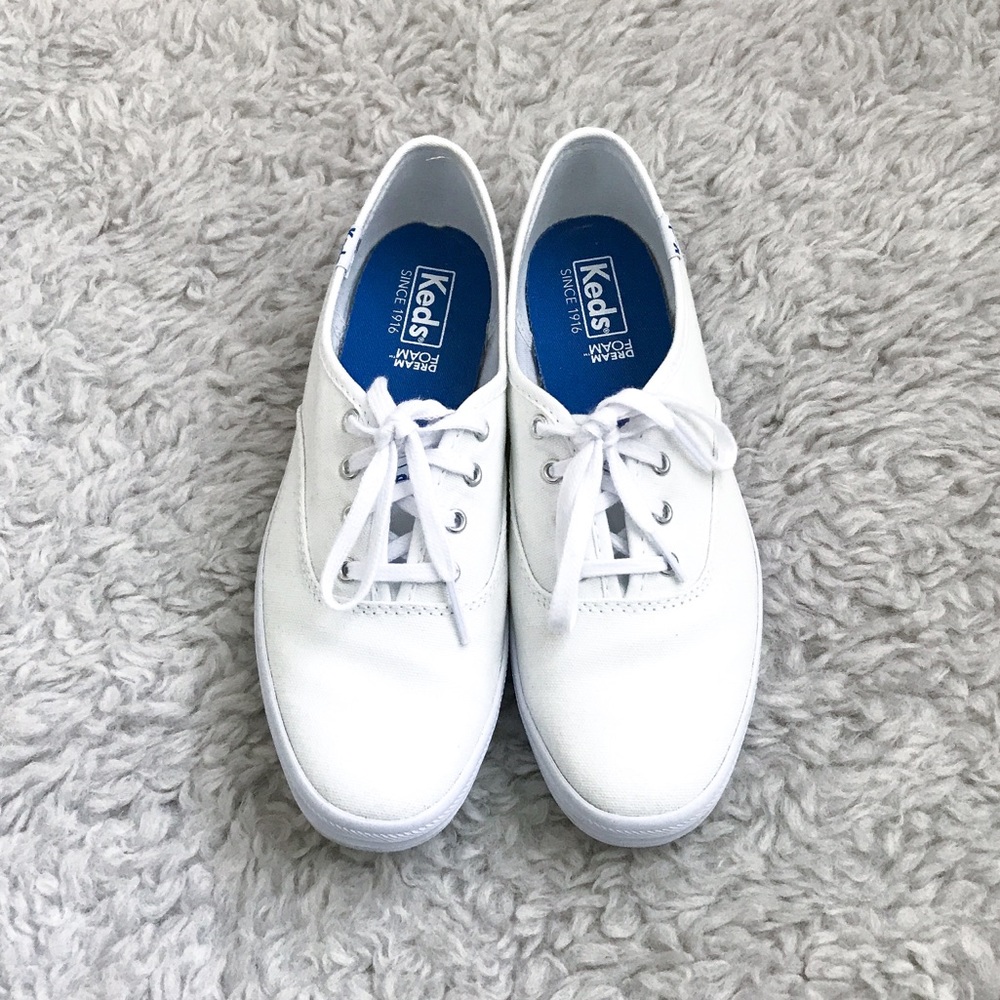 LIKE NEW All White Womens Keds Sneakers